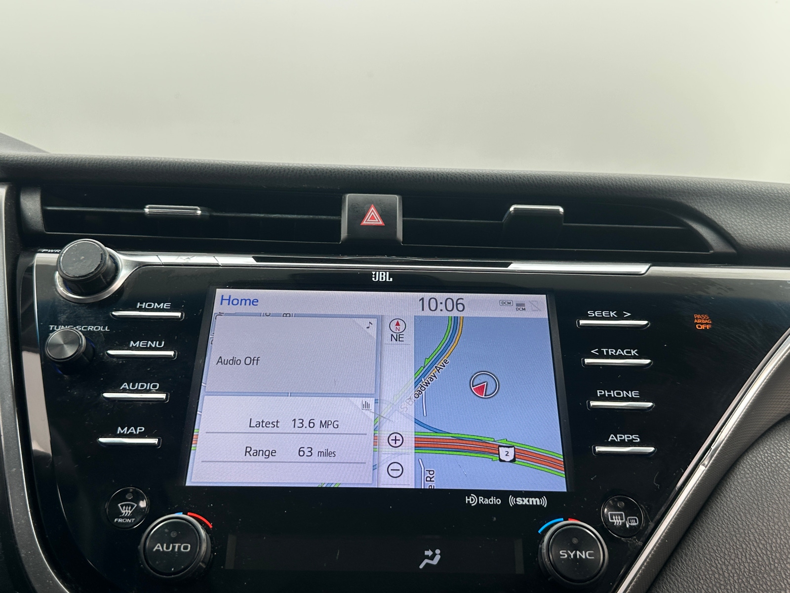 Thumbnail: 2018 Toyota Camry - 4