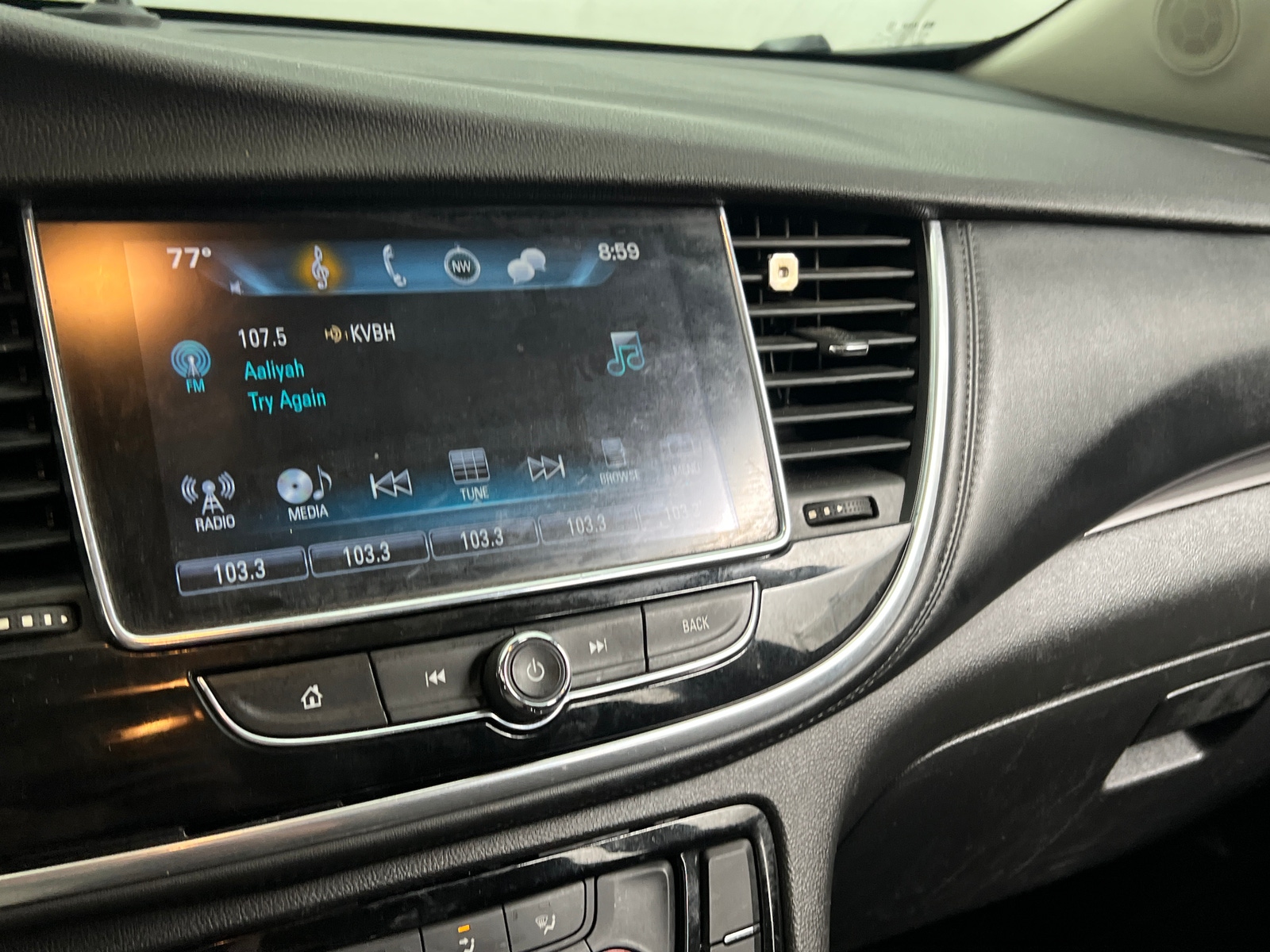 Thumbnail: 2019 Buick Encore - 3