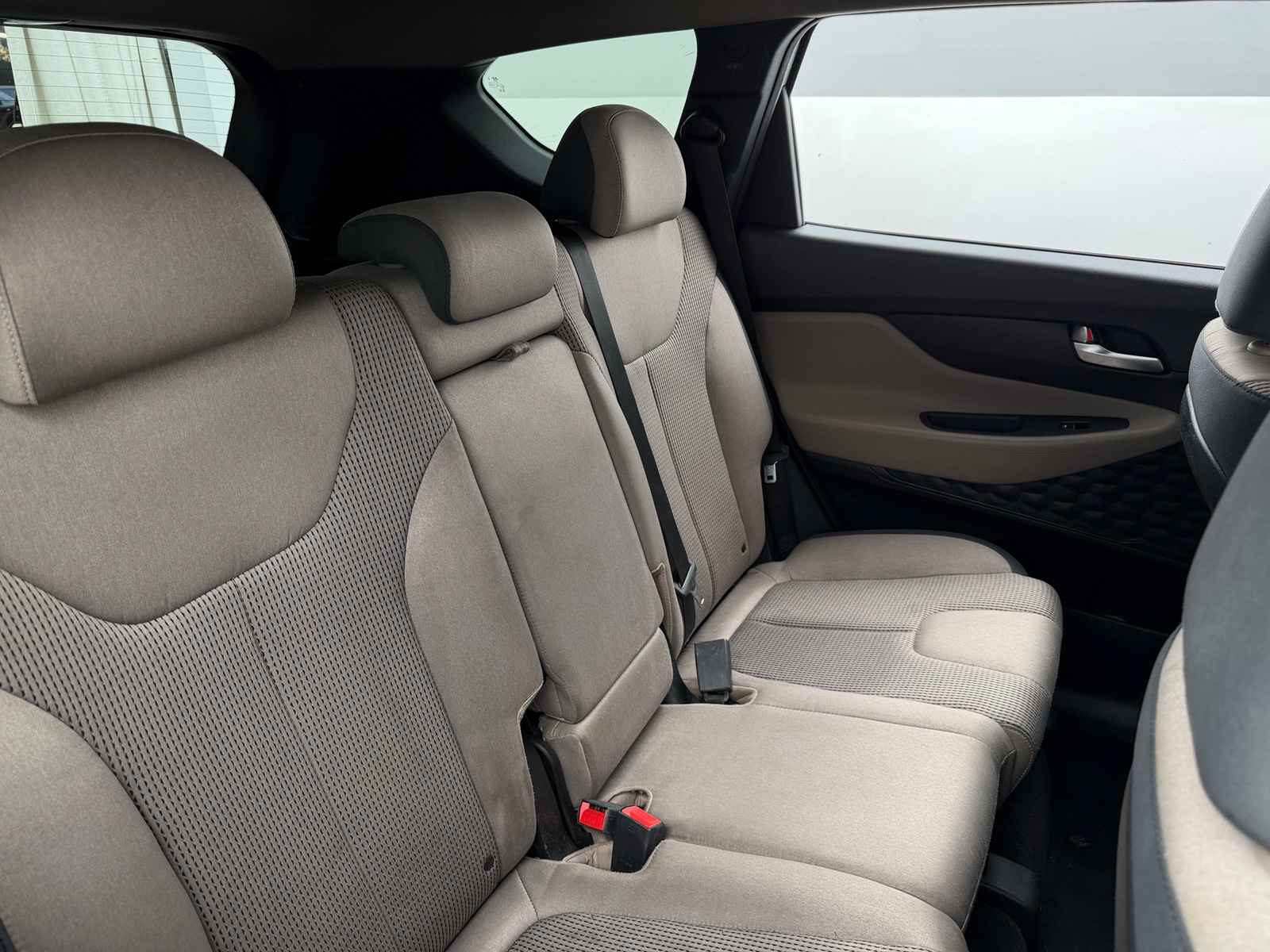 Thumbnail: 2019 Hyundai Santa Fe - 6