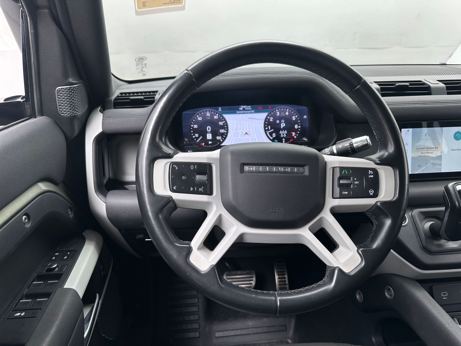 Thumbnail: 2020 Land Rover Defender - 5