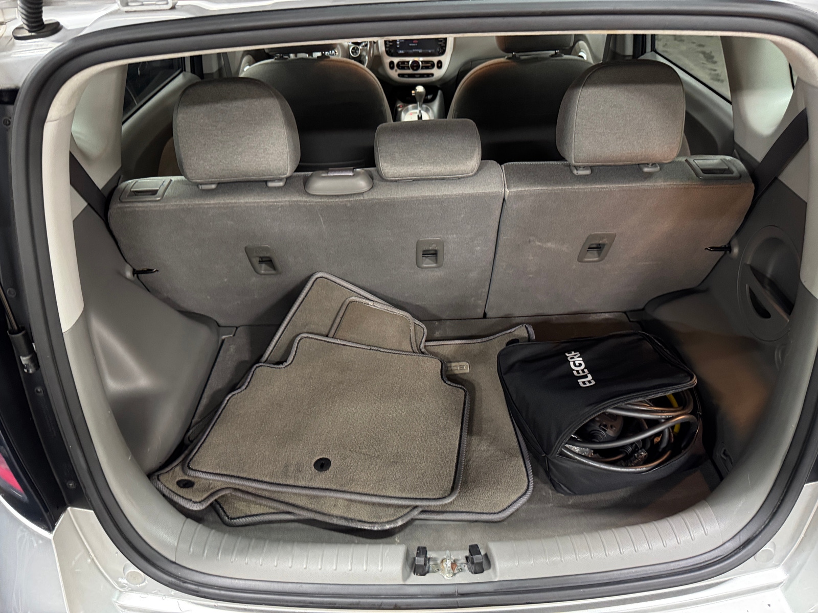 Thumbnail: 2017 Kia Soul EV - 7