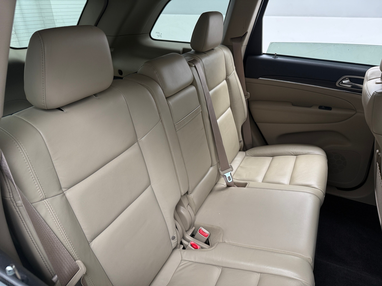 Thumbnail: 2017 Jeep Grand Cherokee - 5