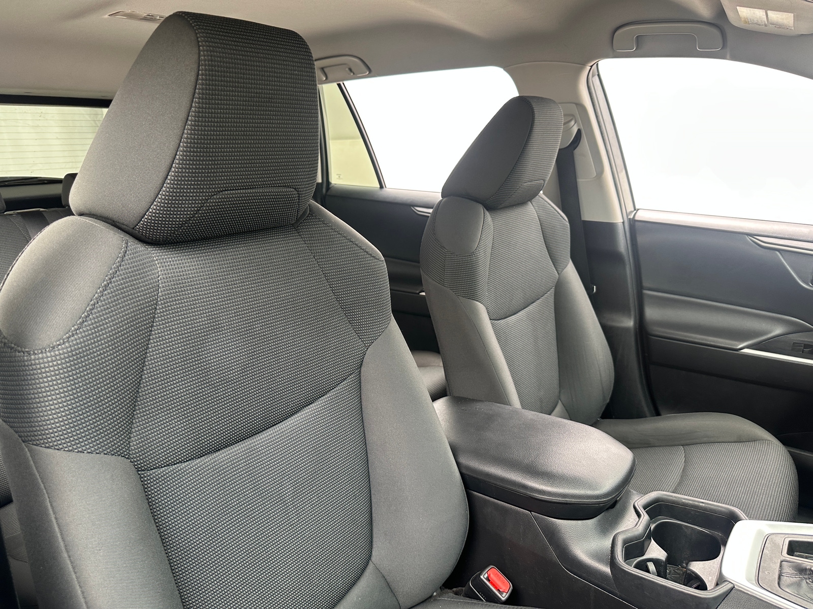 Thumbnail: 2020 Toyota RAV4 - 2