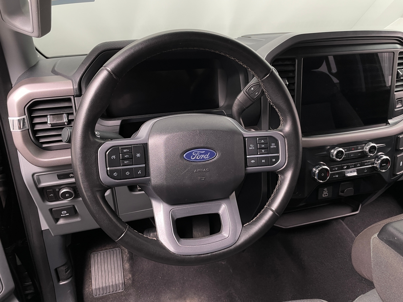 Thumbnail: 2025 Ford Econoline - 5