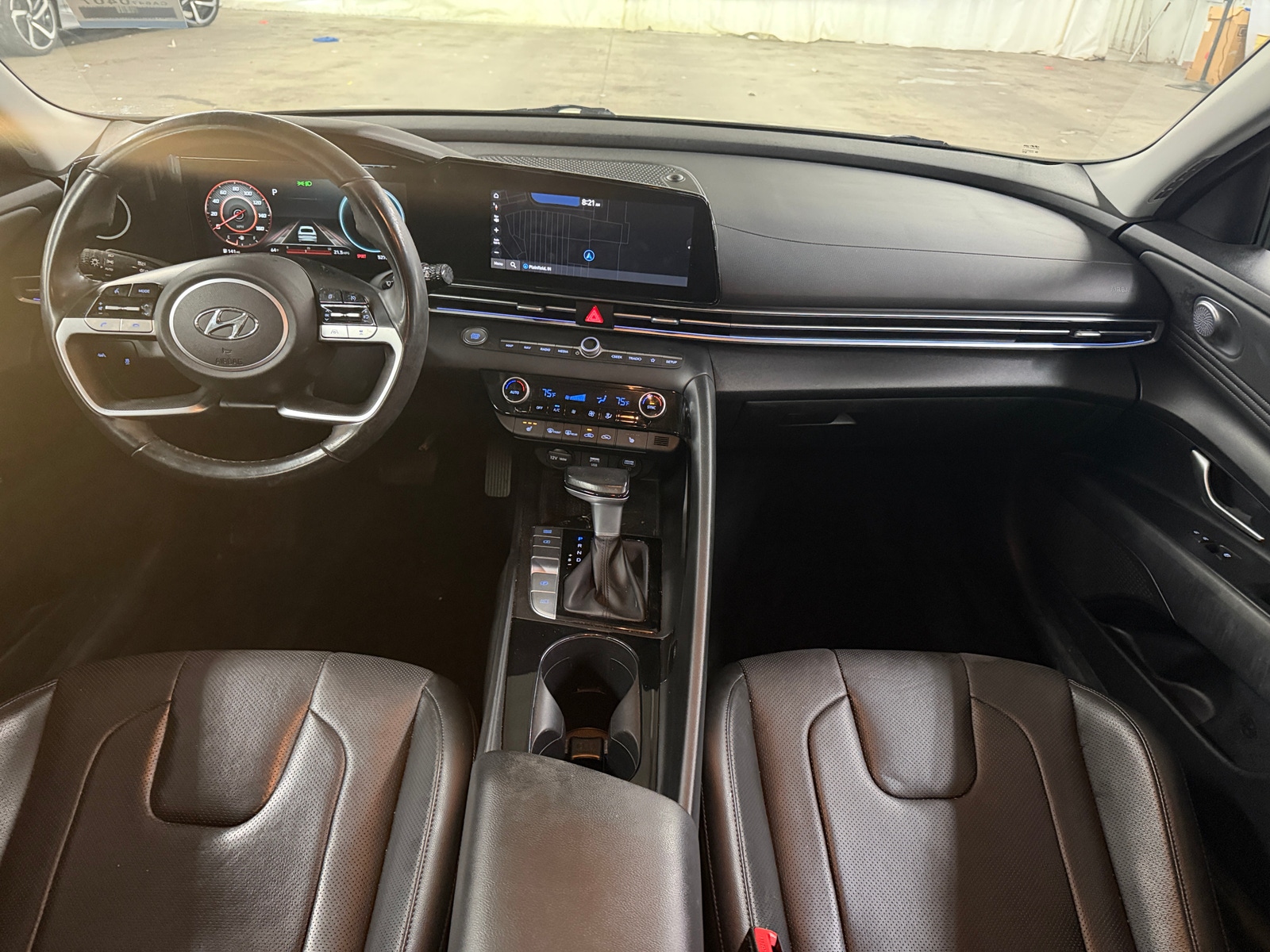 Thumbnail: 2022 Hyundai Elantra - 2