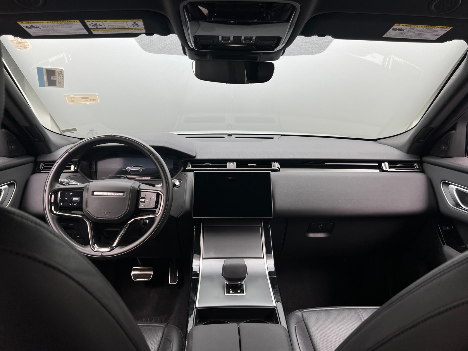 Thumbnail: 2025 Land Rover Range Rover Velar - 2