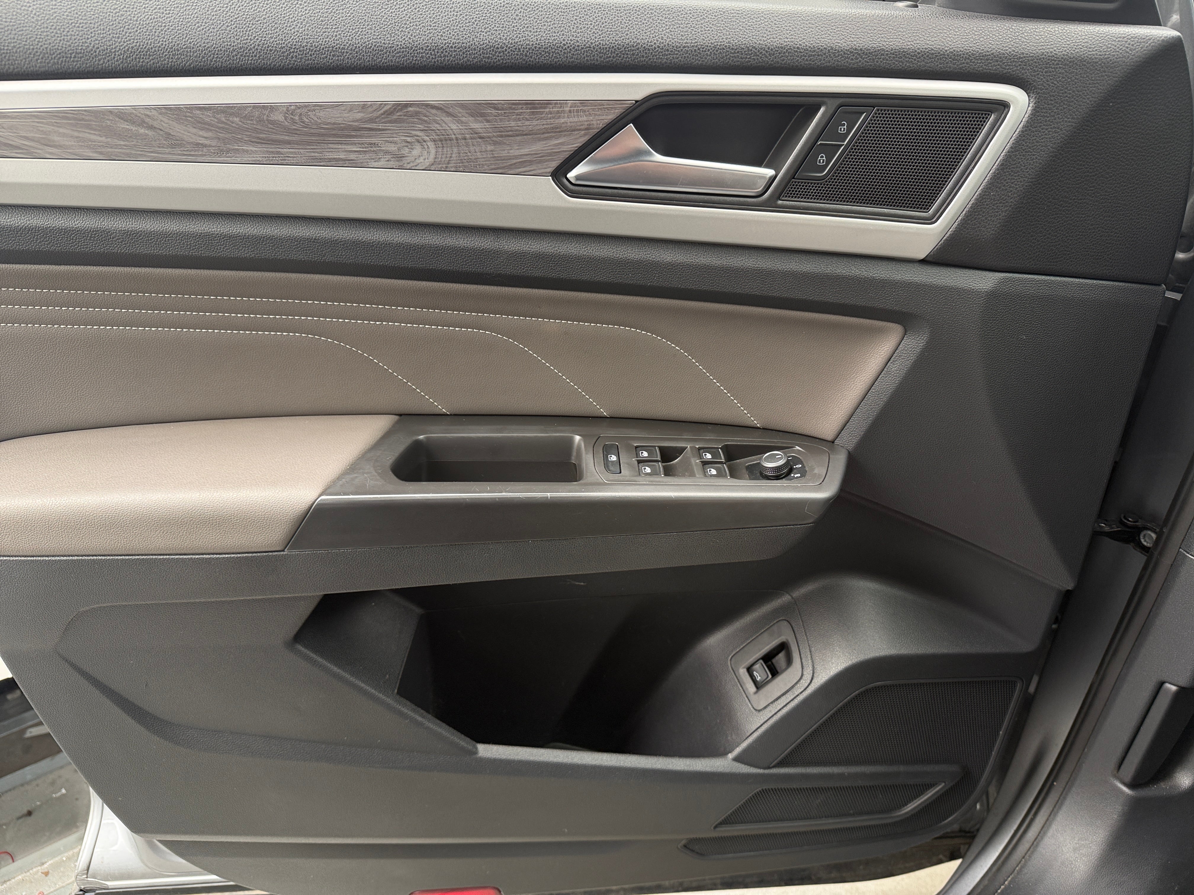2023 Volkswagen Atlas Cross Sport
