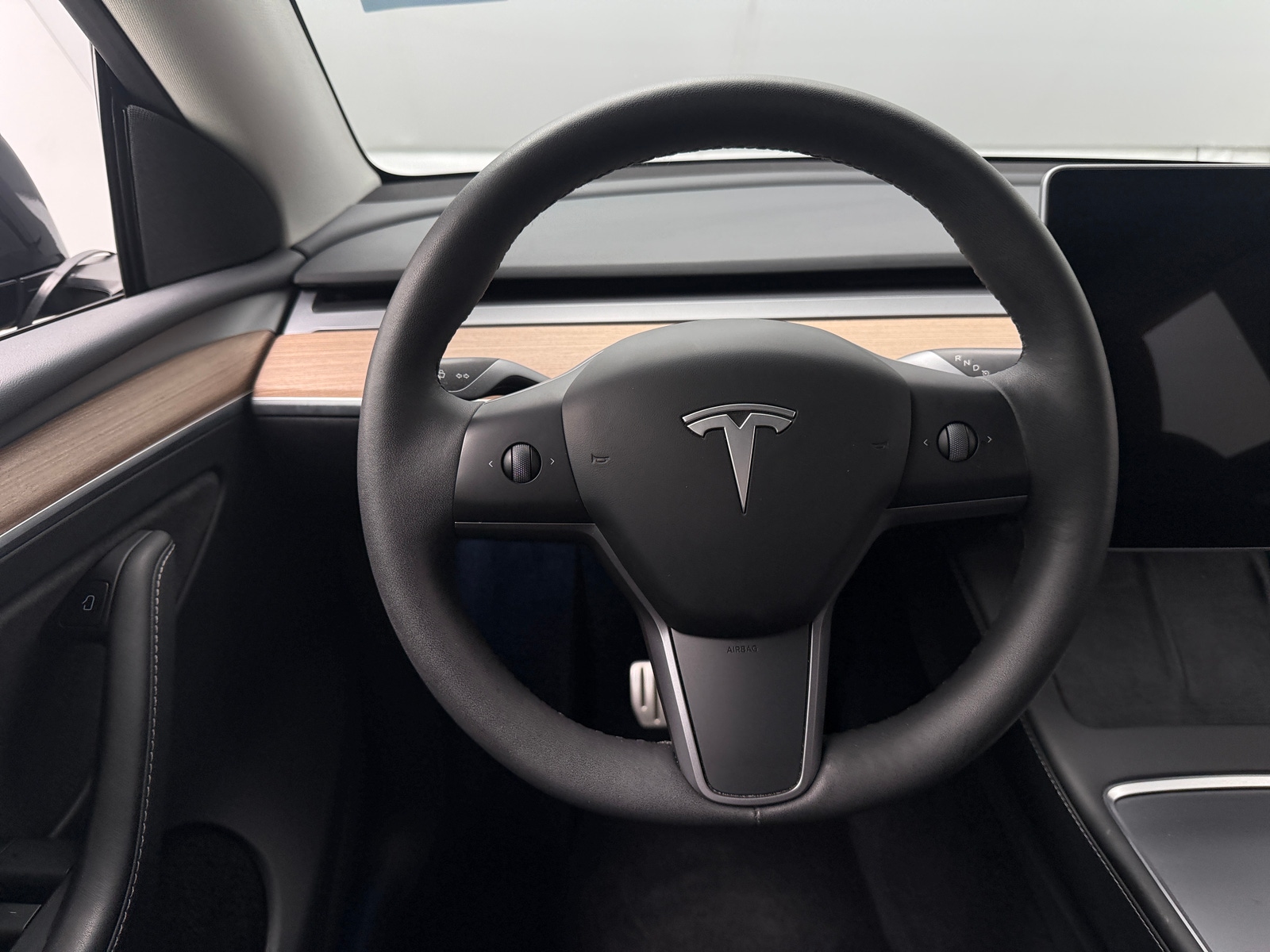Thumbnail: 2023 Tesla Model Y - 4