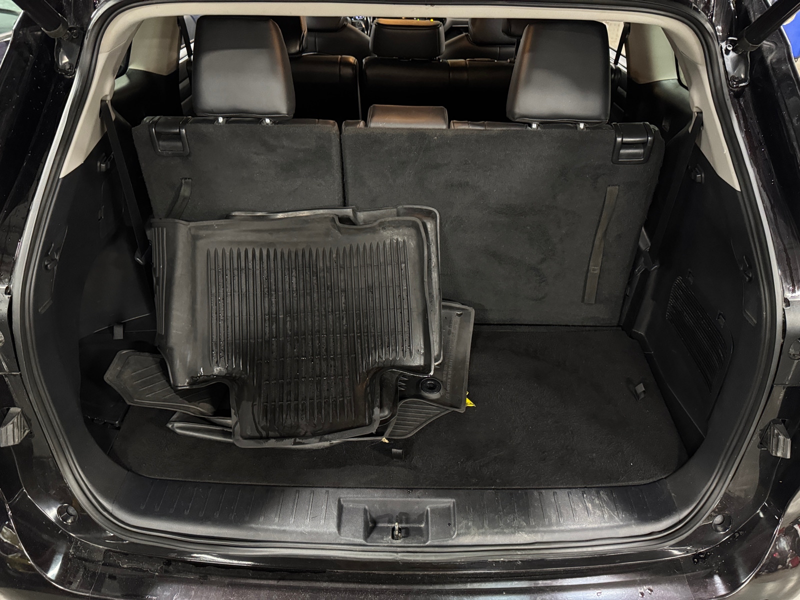 Thumbnail: 2021 Toyota Highlander - 7