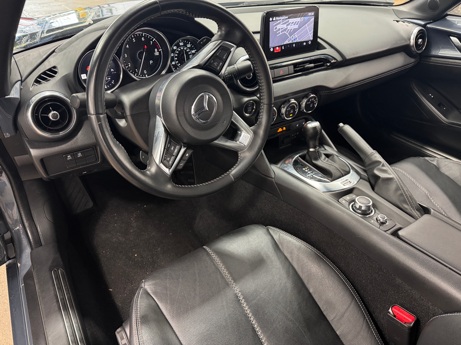 Thumbnail: 2021 Mazda MX-5 Miata - 2