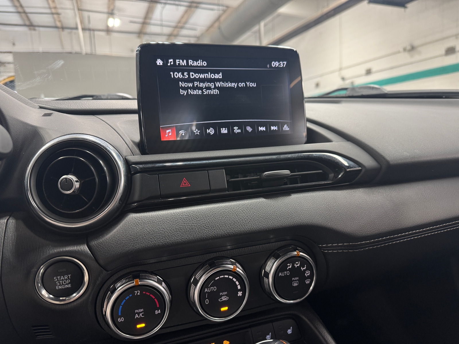 Thumbnail: 2021 Mazda MX-5 Miata - 3