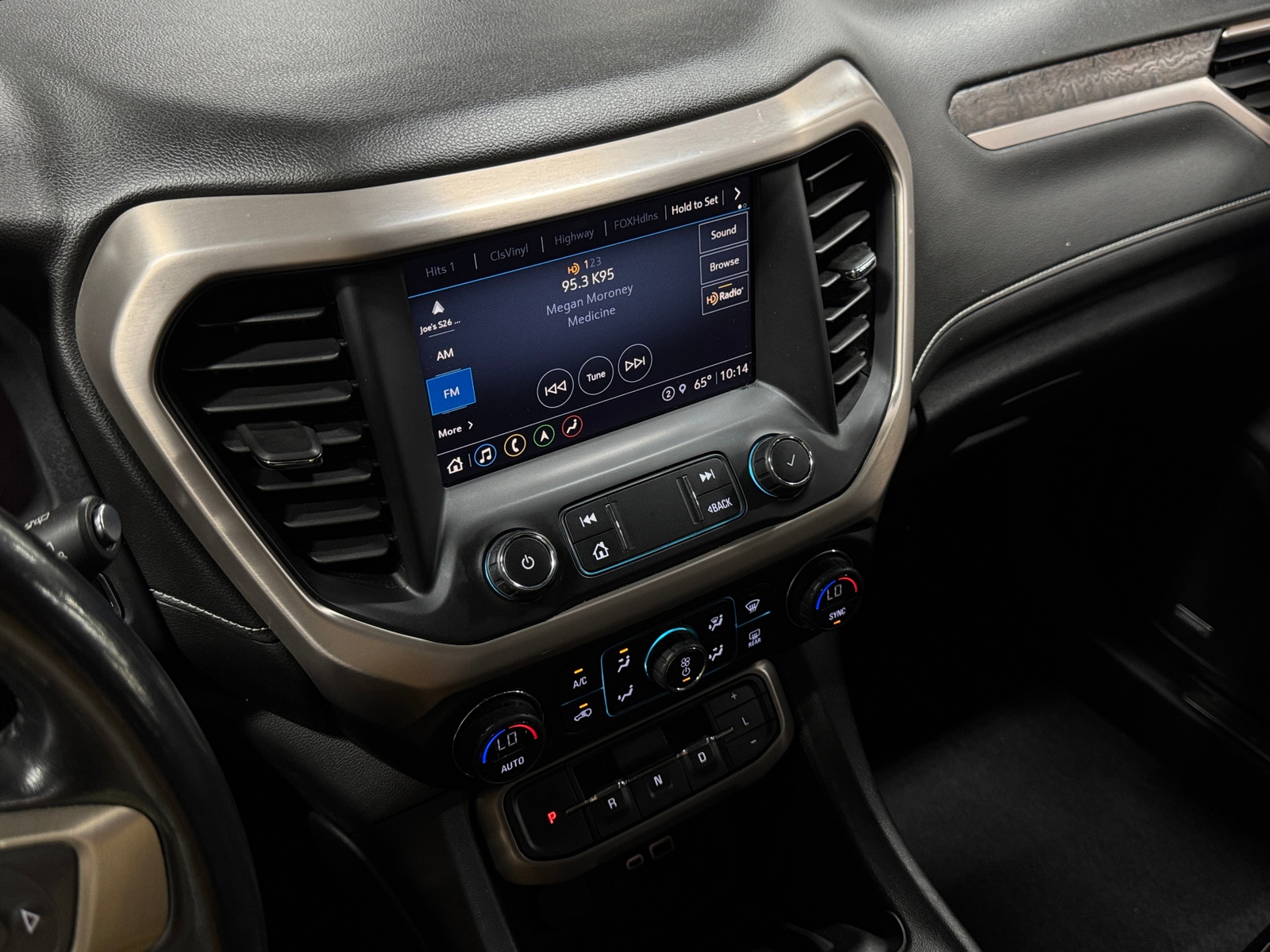 Thumbnail: 2021 GMC Acadia - 3