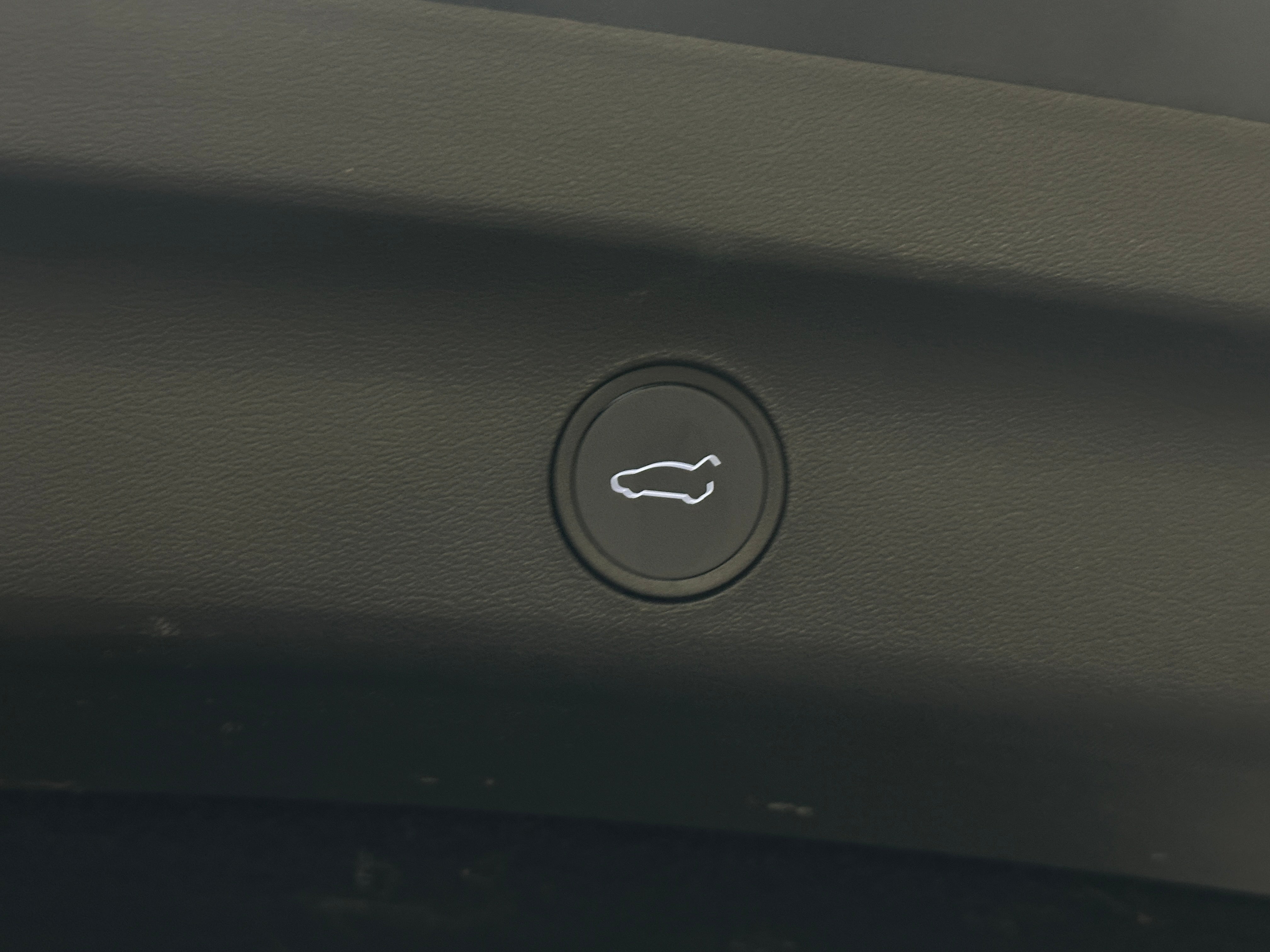 Used 2023 Tesla Model Y Long Range with VIN 7SAYGDEE1PF606660 for sale in Auburn, WA