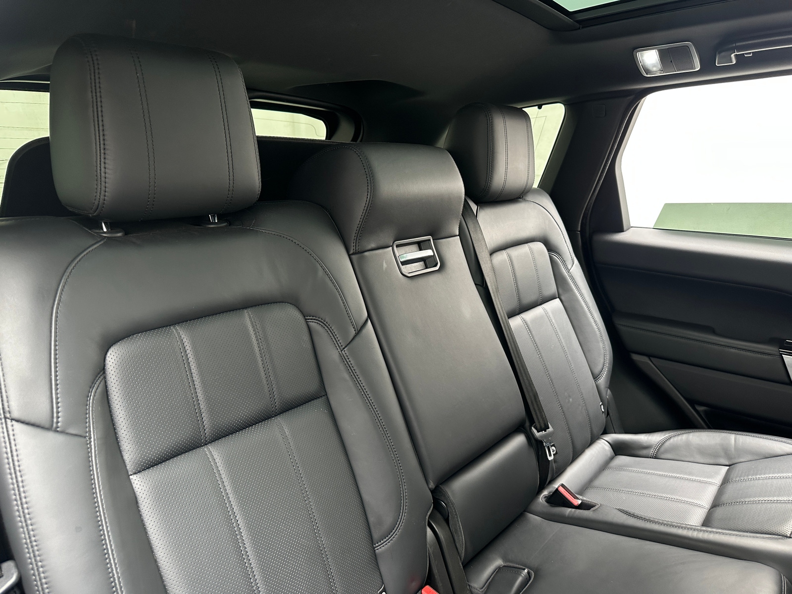 Thumbnail: 2018 Land Rover Range Rover Sport - 6