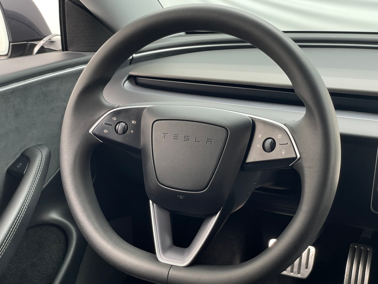 Thumbnail: 2024 Tesla Model 3 - 4