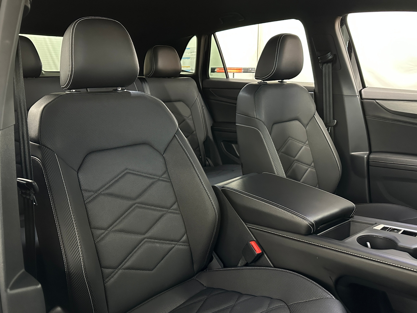 Thumbnail: 2026 Volkswagen Atlas - 2