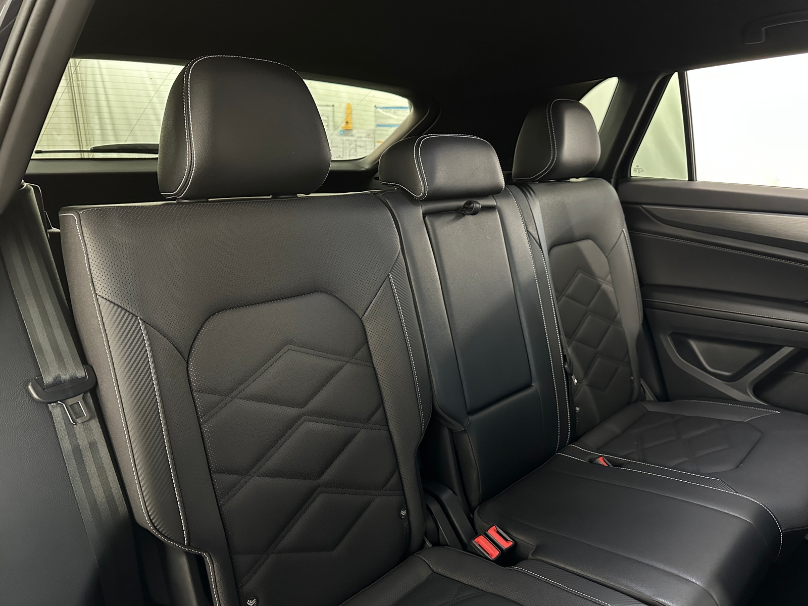 Thumbnail: 2026 Volkswagen Atlas - 6