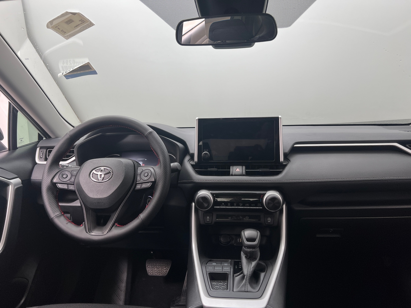 Thumbnail: 2024 Toyota RAV4 - 3