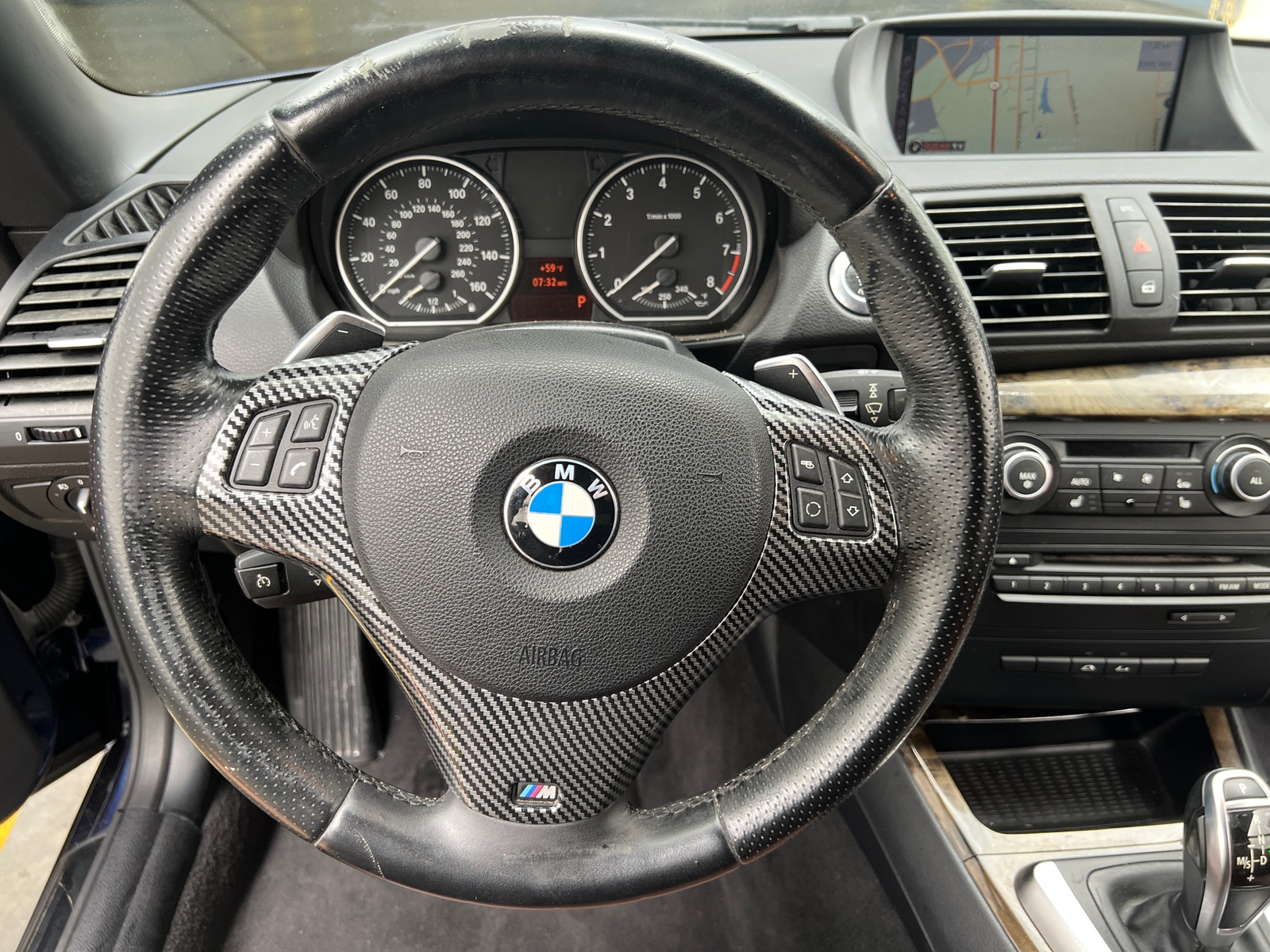 Thumbnail: 2011 BMW 1 Series - 4