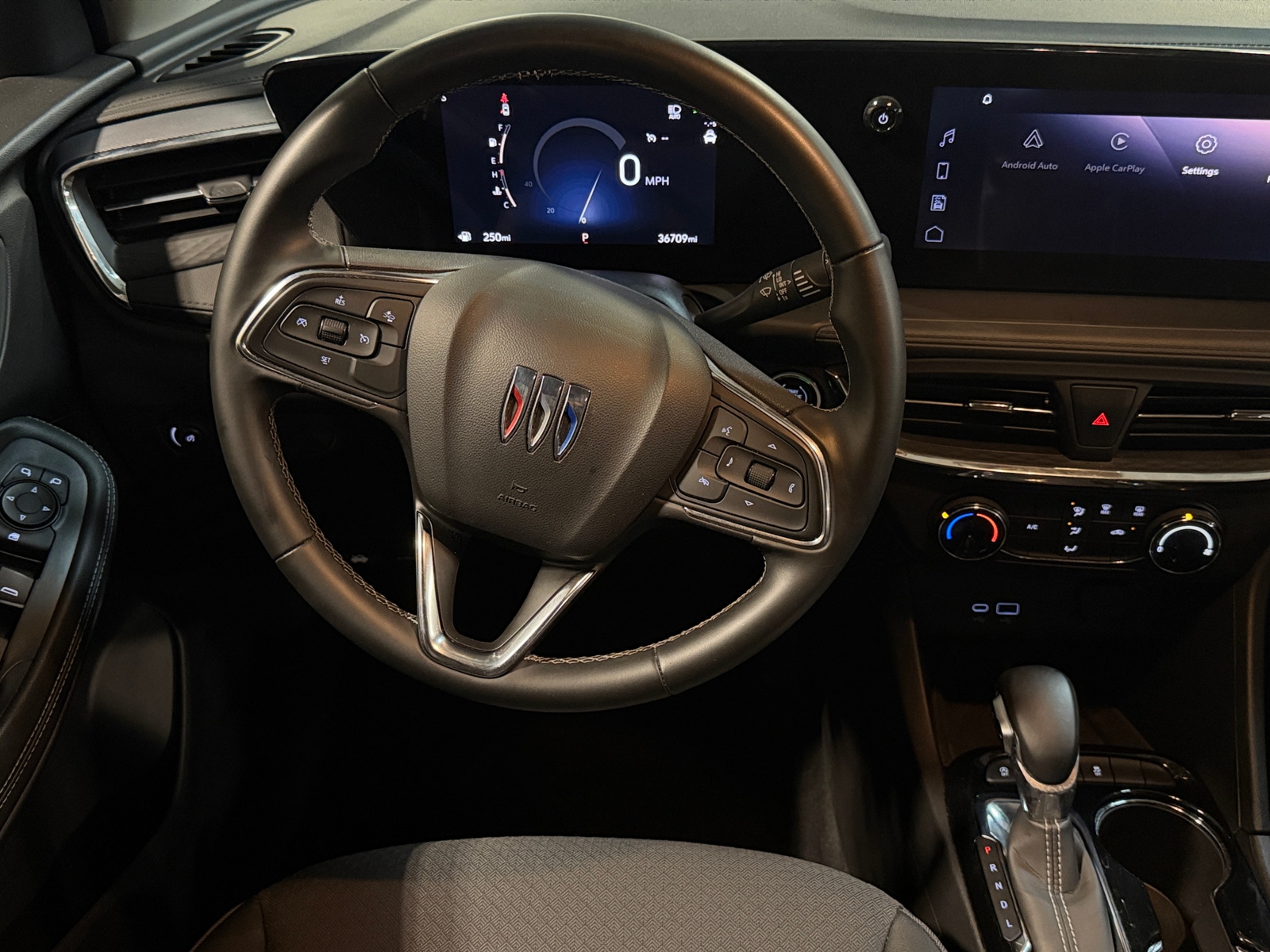Thumbnail: 2025 Buick Encore GX - 4