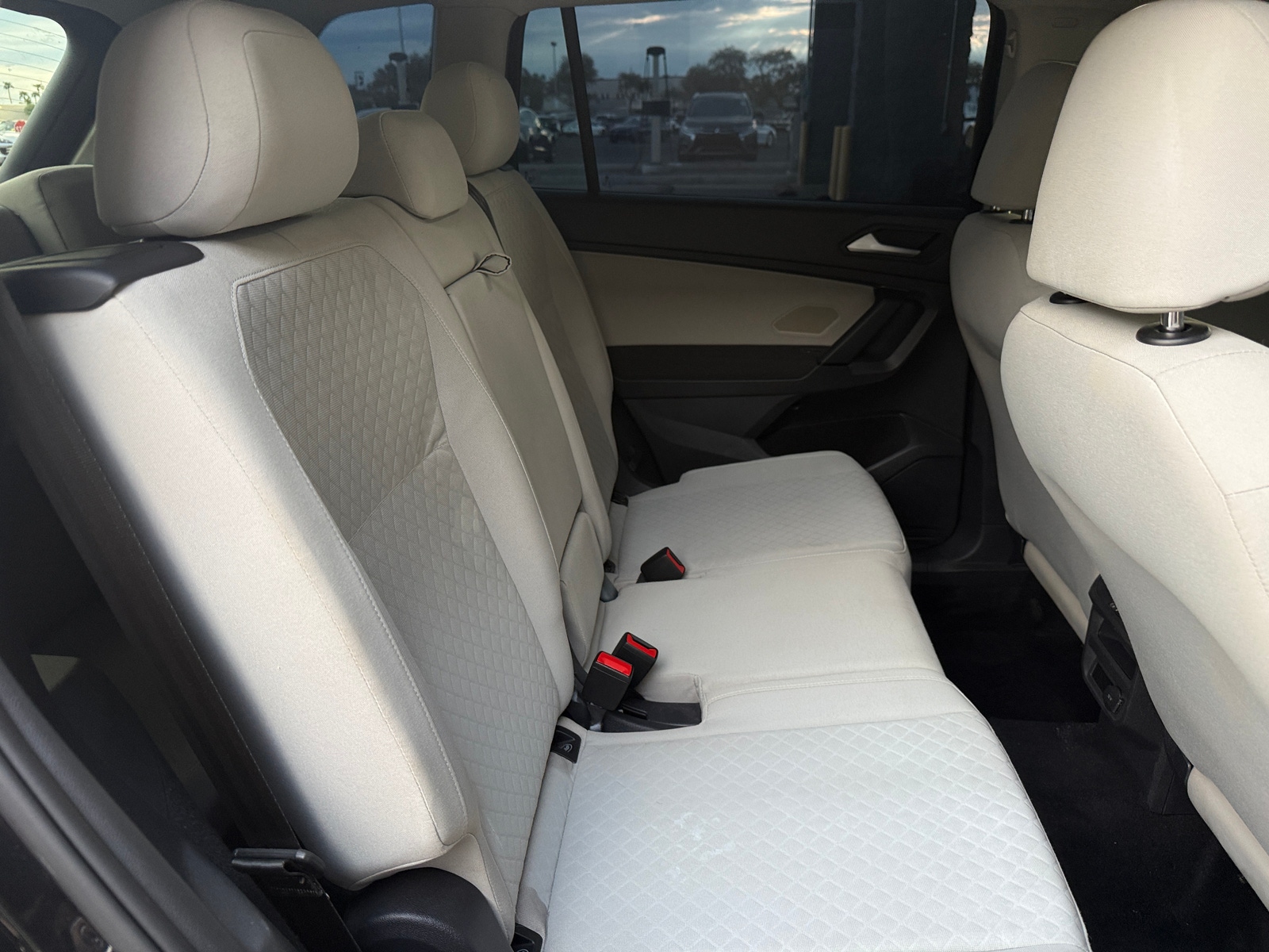 Thumbnail: 2019 Volkswagen Tiguan - 6