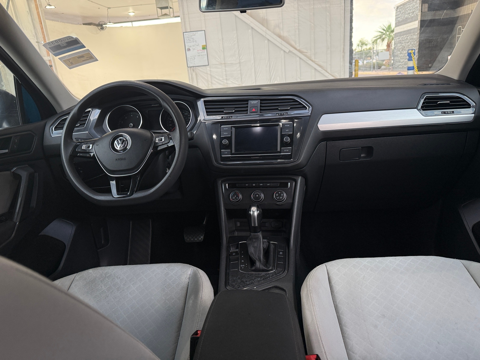 Thumbnail: 2019 Volkswagen Tiguan - 3