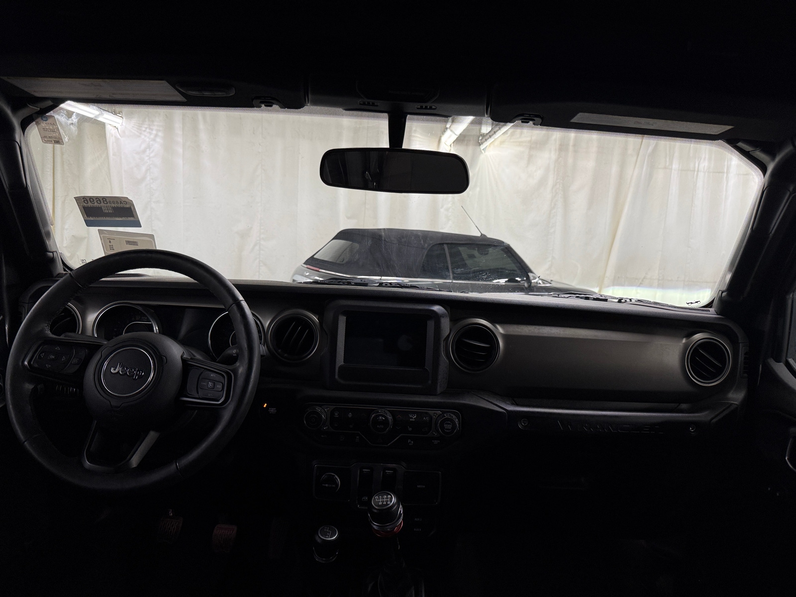 Thumbnail: 2018 Jeep Wrangler - 3