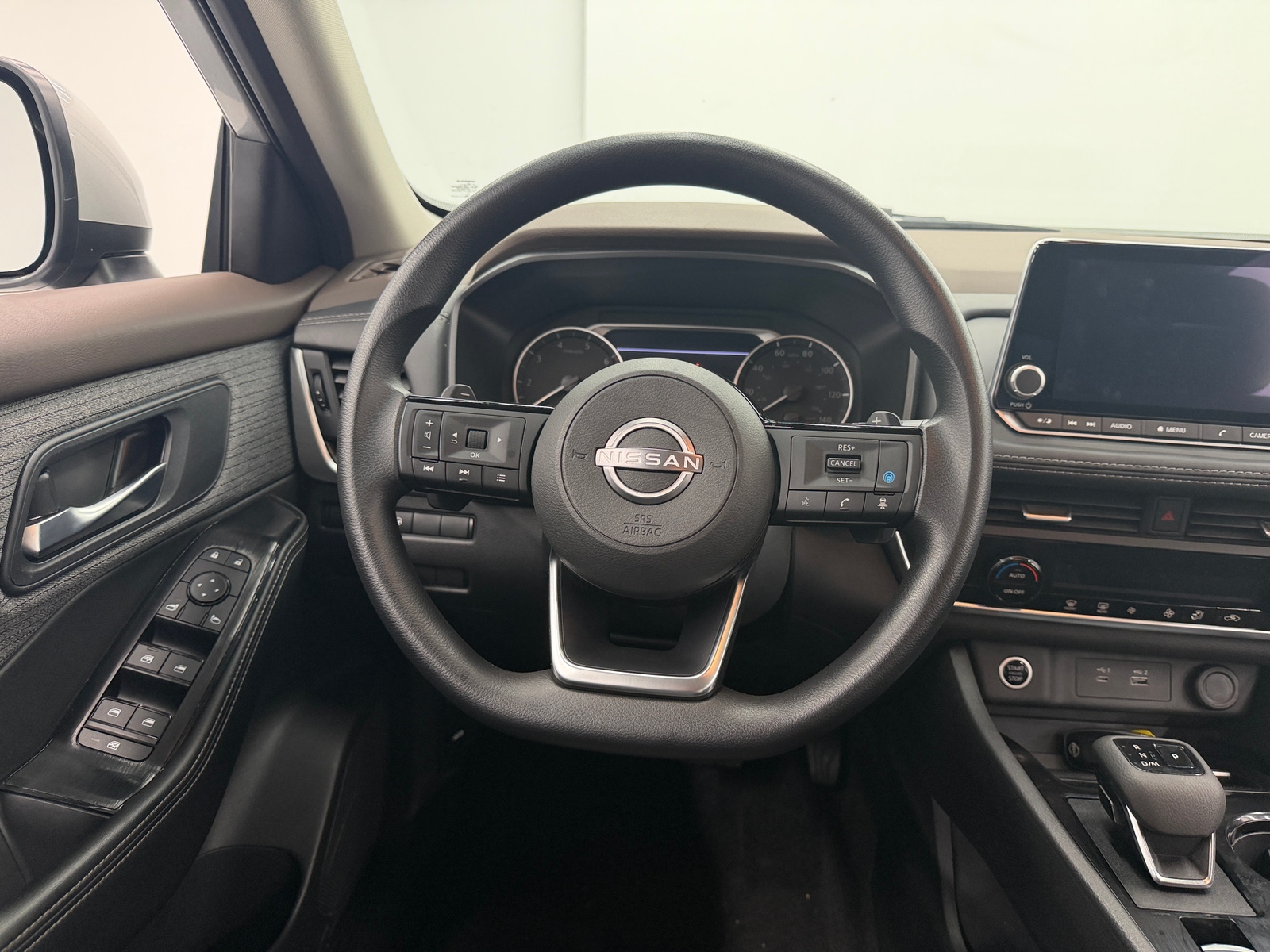 Thumbnail: 2023 Nissan Rogue - 5