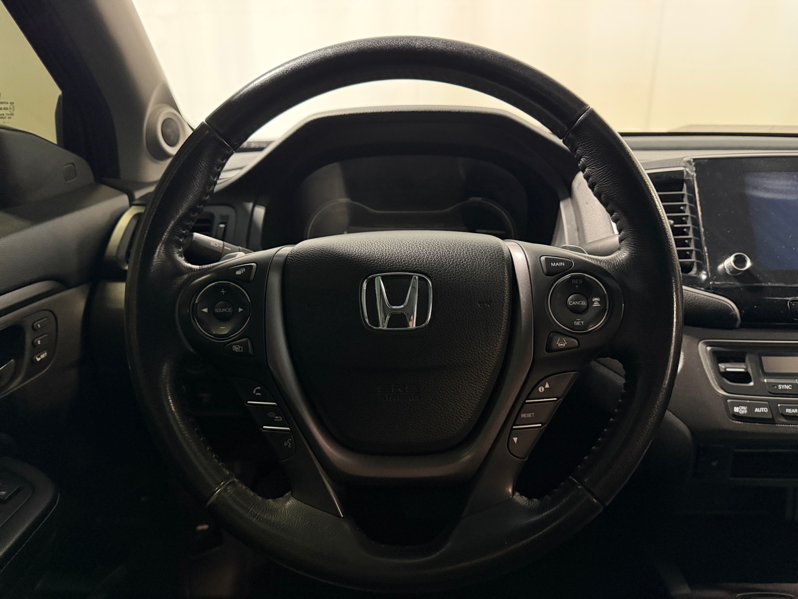 Thumbnail: 2022 Honda Ridgeline - 4