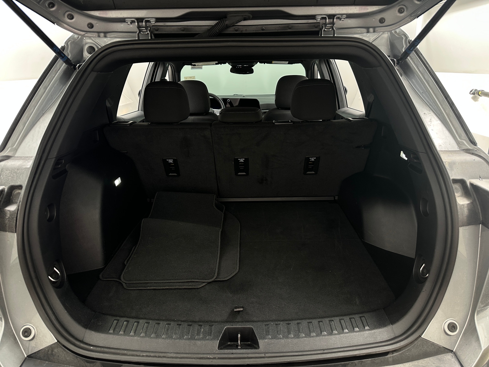 Thumbnail: 2026 Chevrolet Equinox - 7