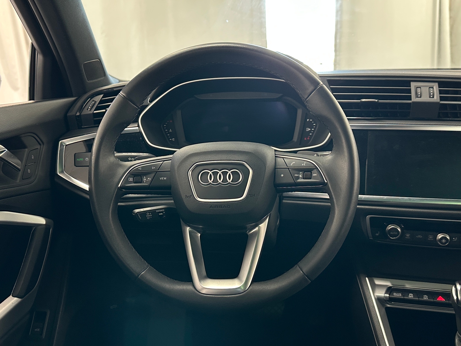 Thumbnail: 2025 Audi Q3 - 5