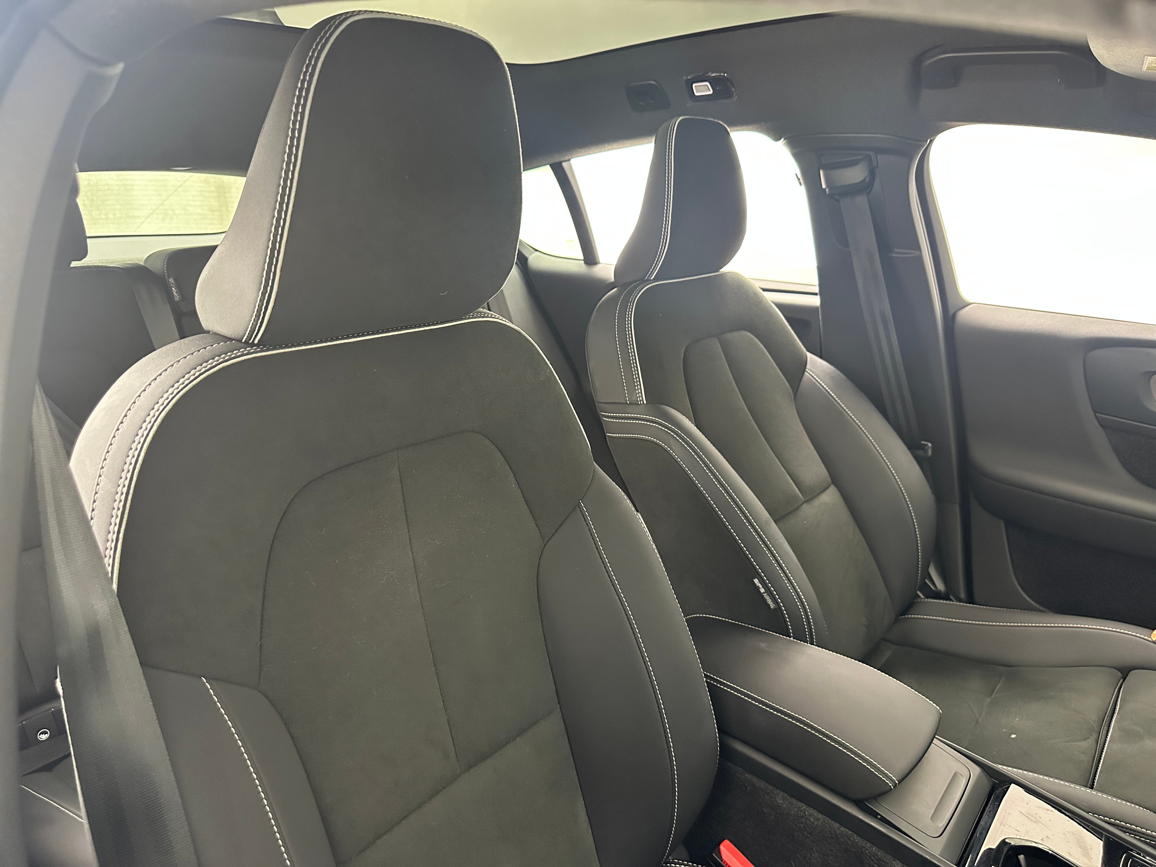 Used 2023 Volvo C40 Ultimate with VIN YV4ED3GM0P2039350 for sale in Oak Creek, WI