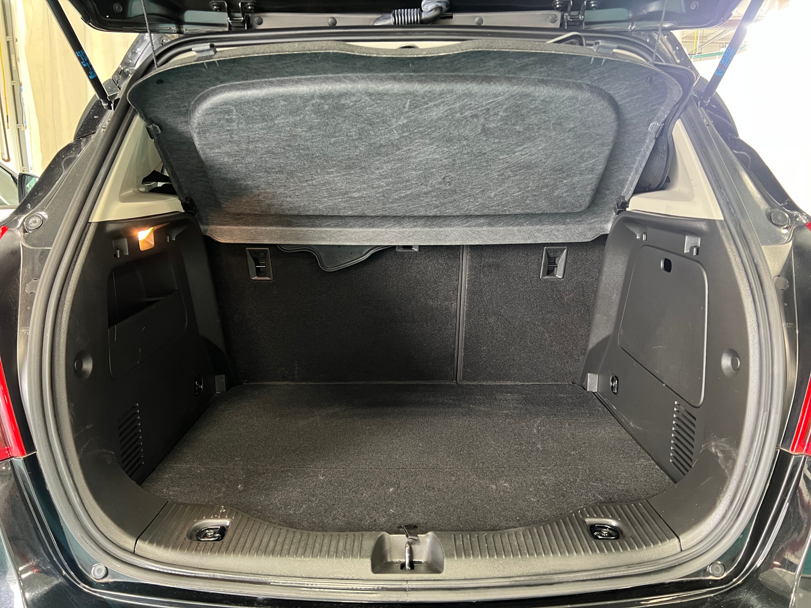 Thumbnail: 2021 Buick Encore - 6