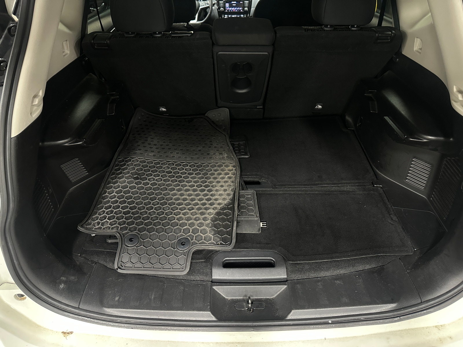 Thumbnail: 2019 Nissan Rogue - 7