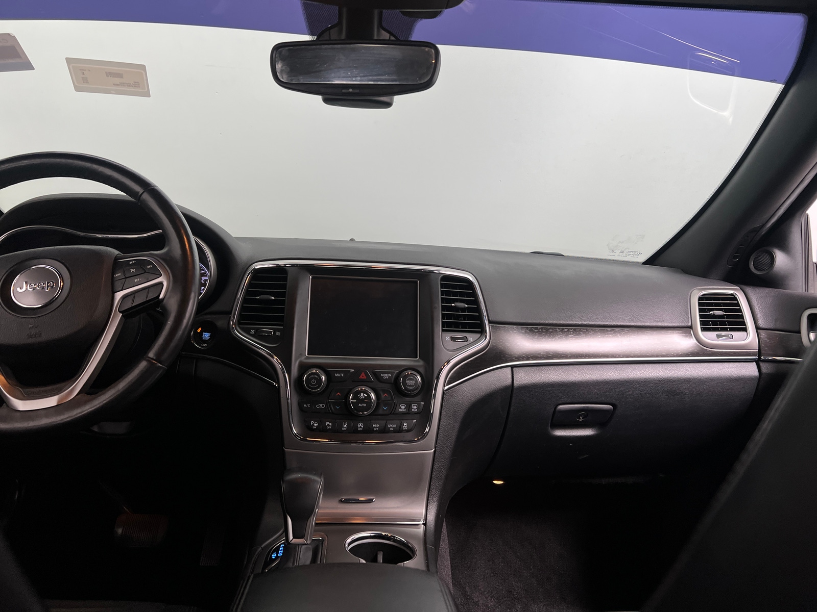 Thumbnail: 2018 Jeep Grand Cherokee - 2
