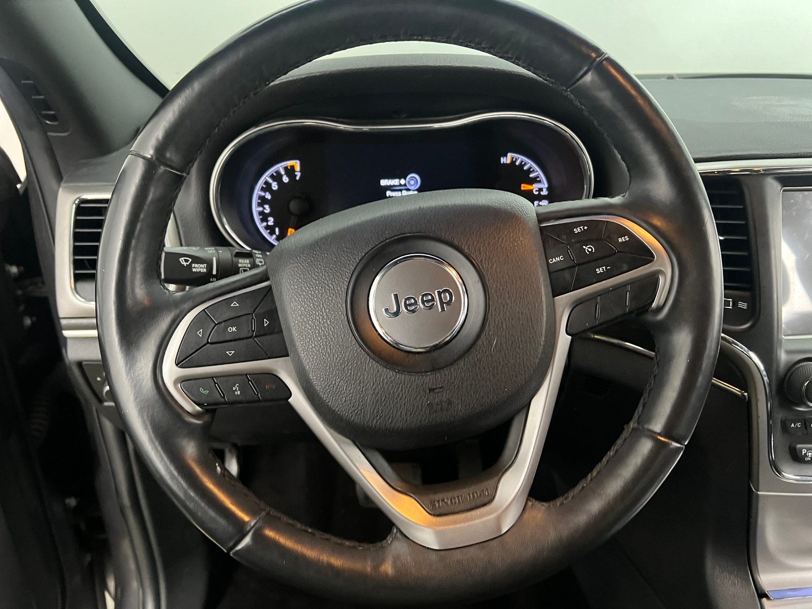 Thumbnail: 2018 Jeep Grand Cherokee - 4