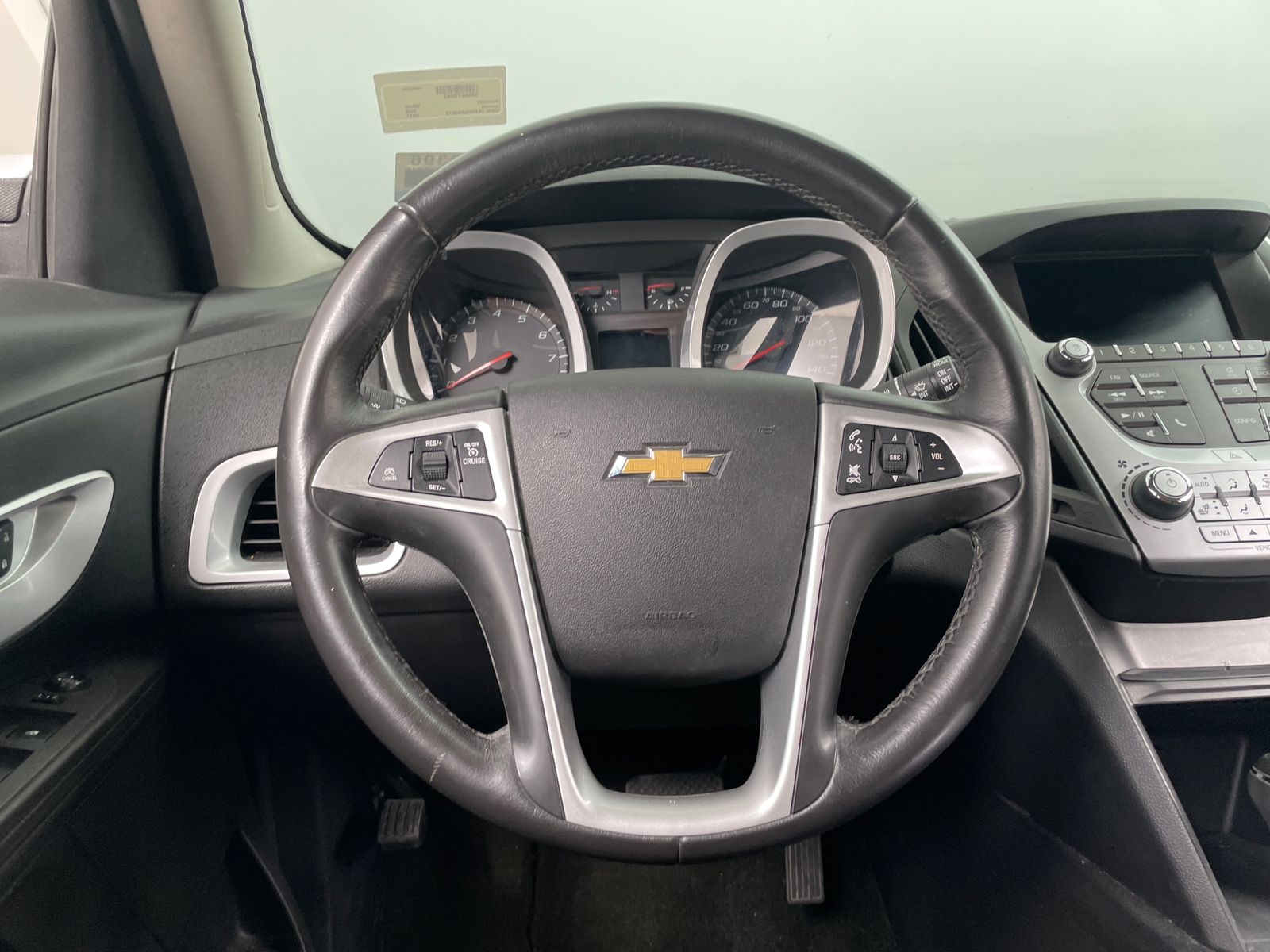 Thumbnail: 2017 Chevrolet Equinox - 5