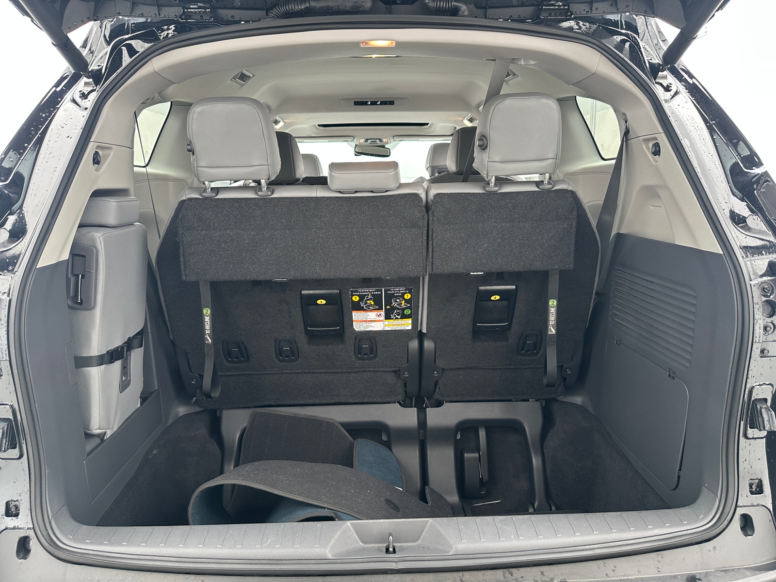 Thumbnail: 2024 Toyota Sienna - 7