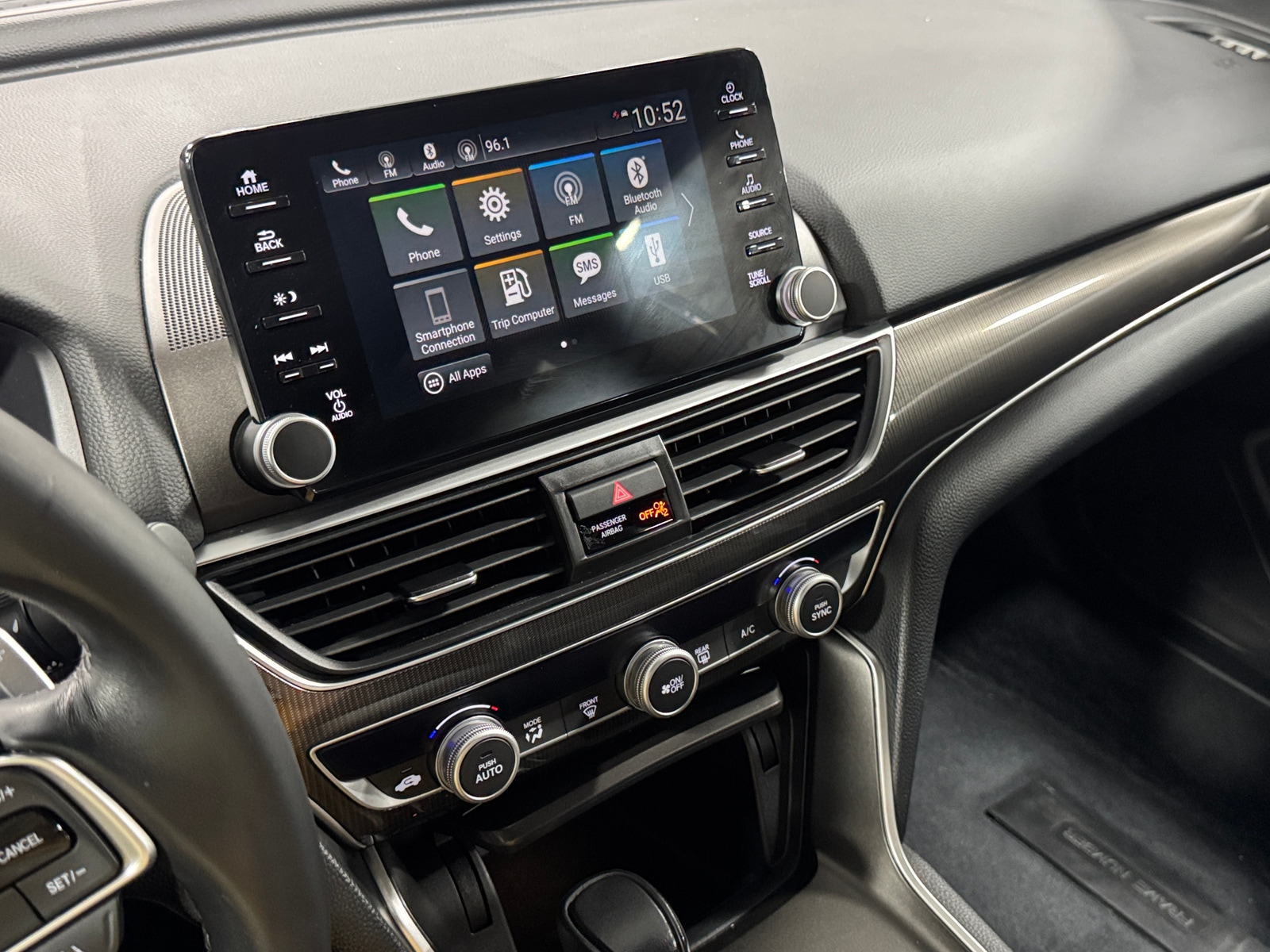 Thumbnail: 2019 Honda Accord - 4