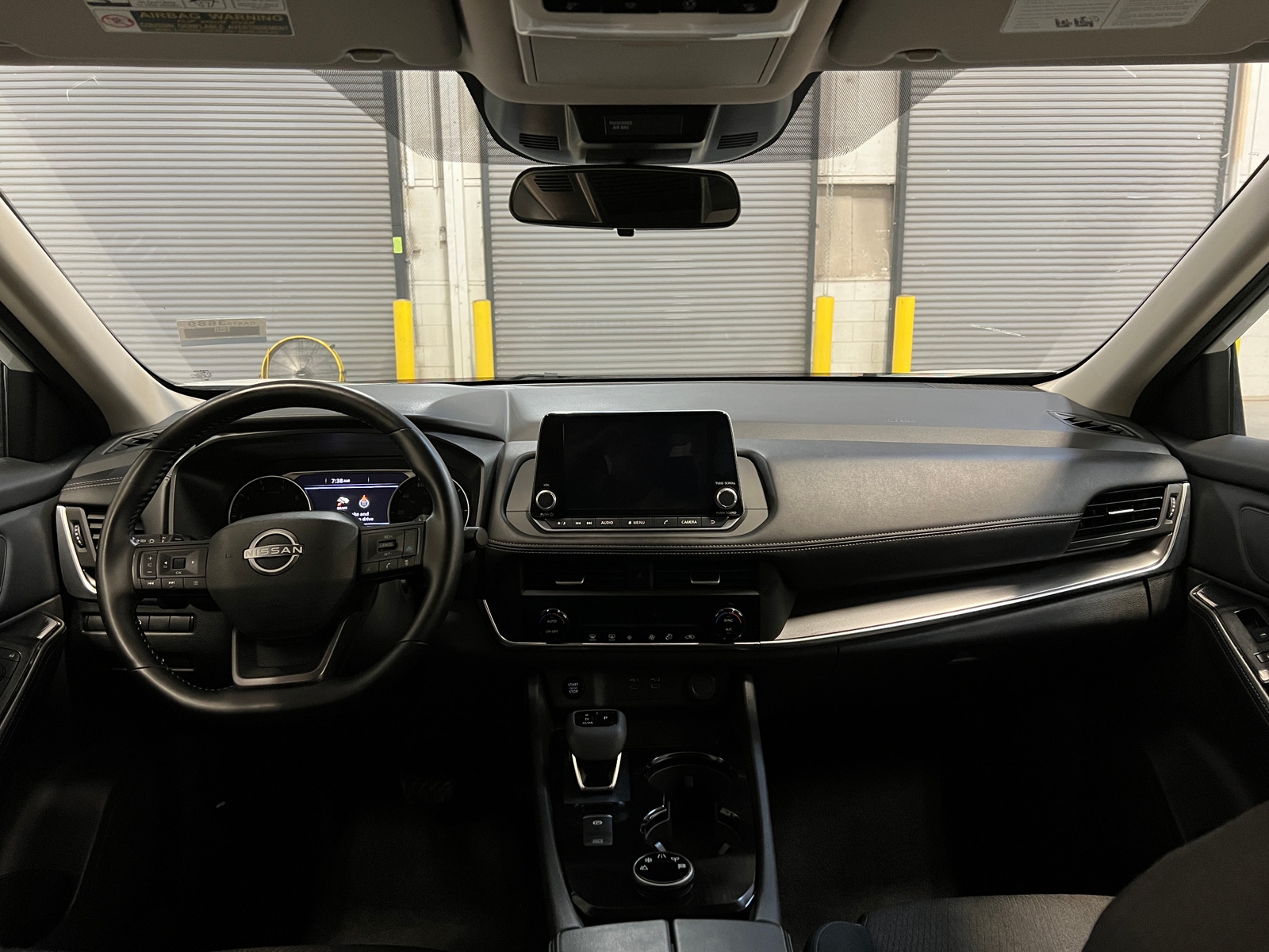 Thumbnail: 2025 Nissan Rogue - 3
