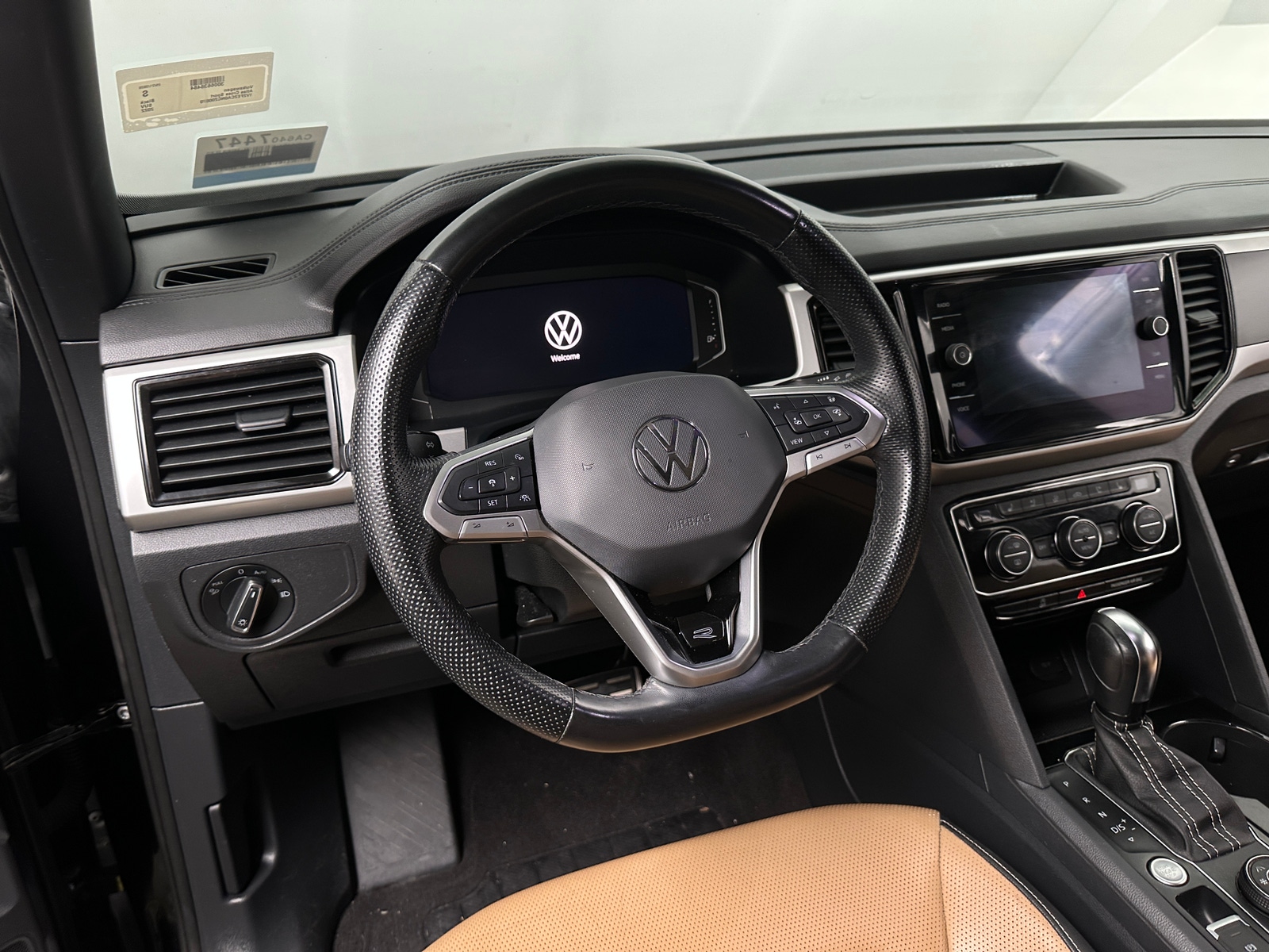 Thumbnail: 2022 Volkswagen Atlas - 4