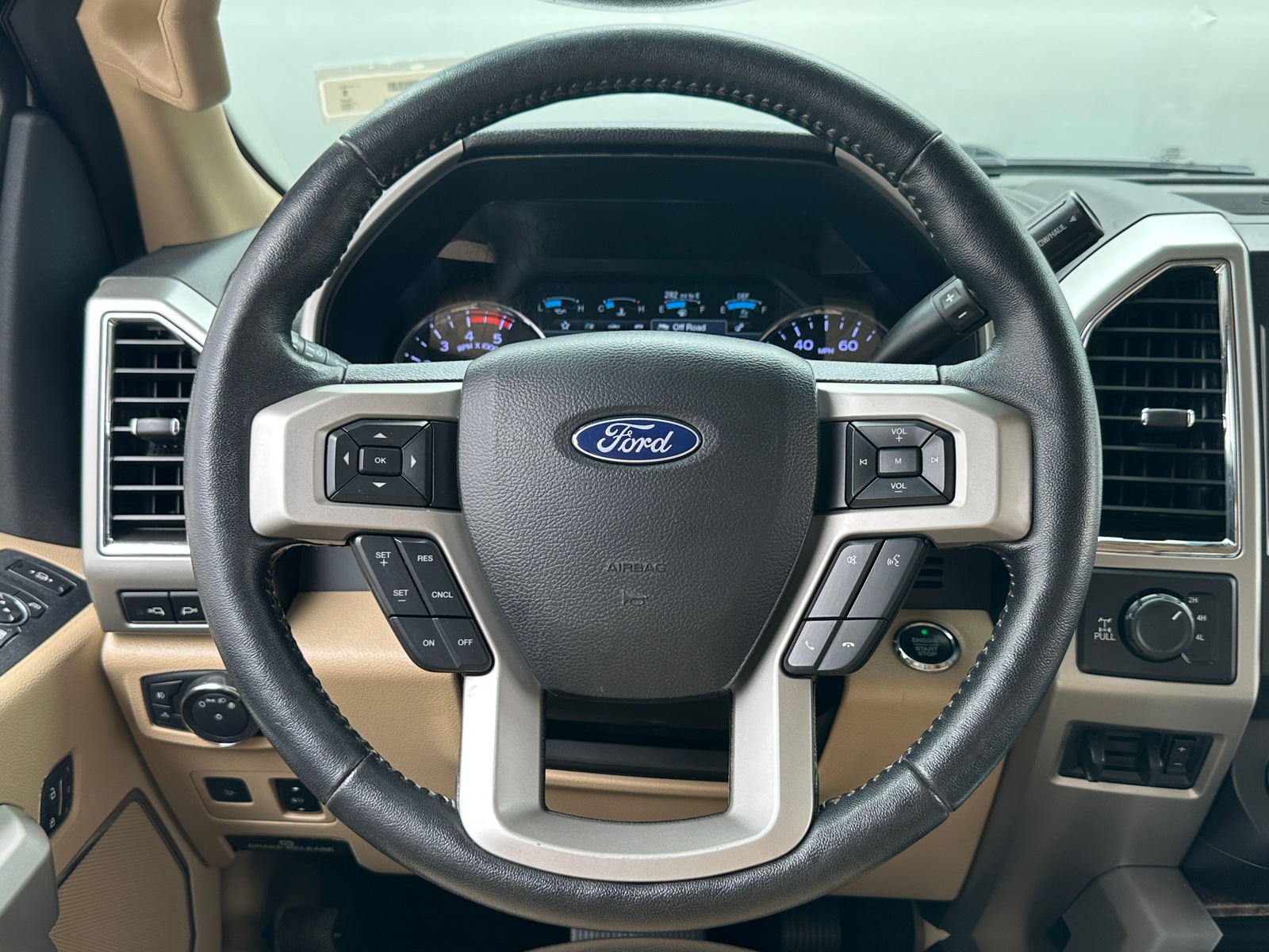 Thumbnail: 2018 Ford Econoline - 4