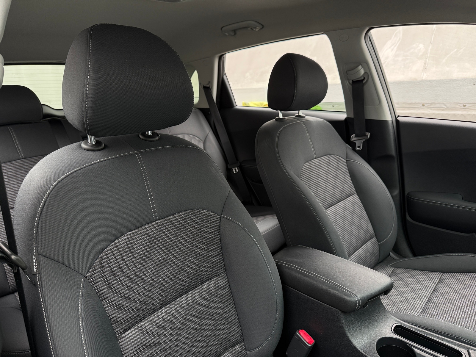 Thumbnail: 2020 Kia Niro - 2