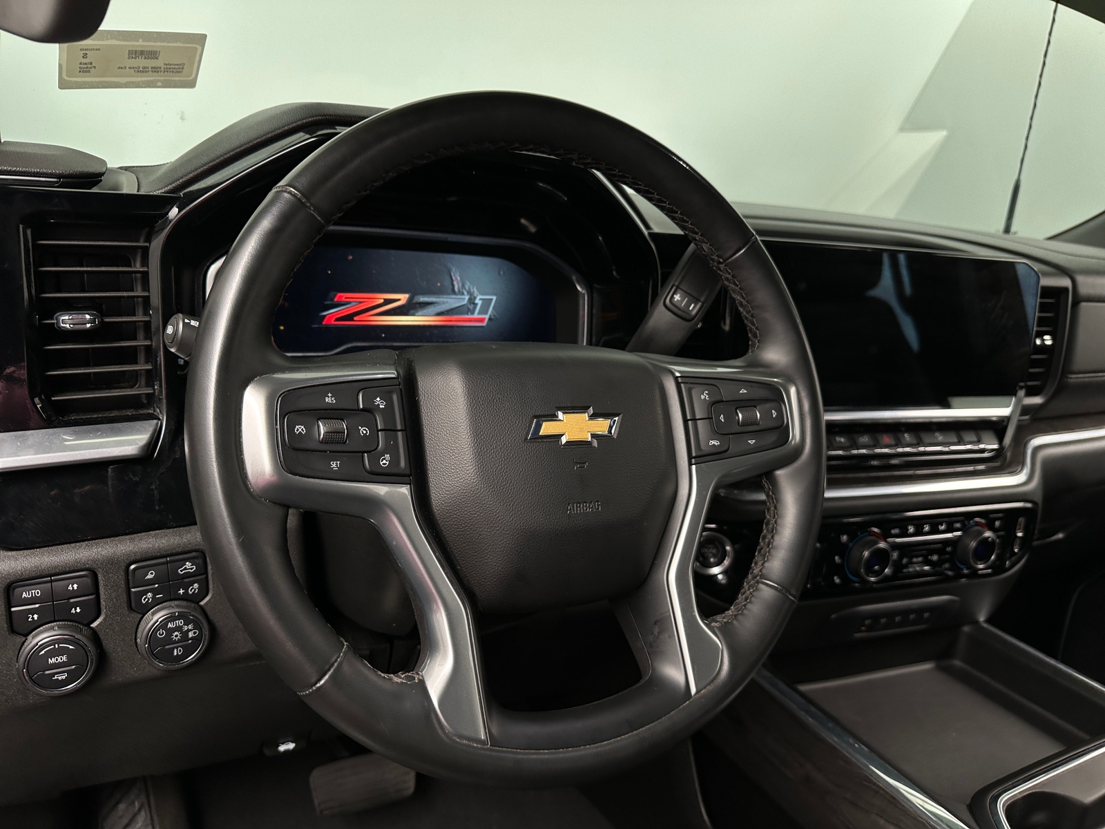 Thumbnail: 2024 Chevrolet Silverado 2500 - 4