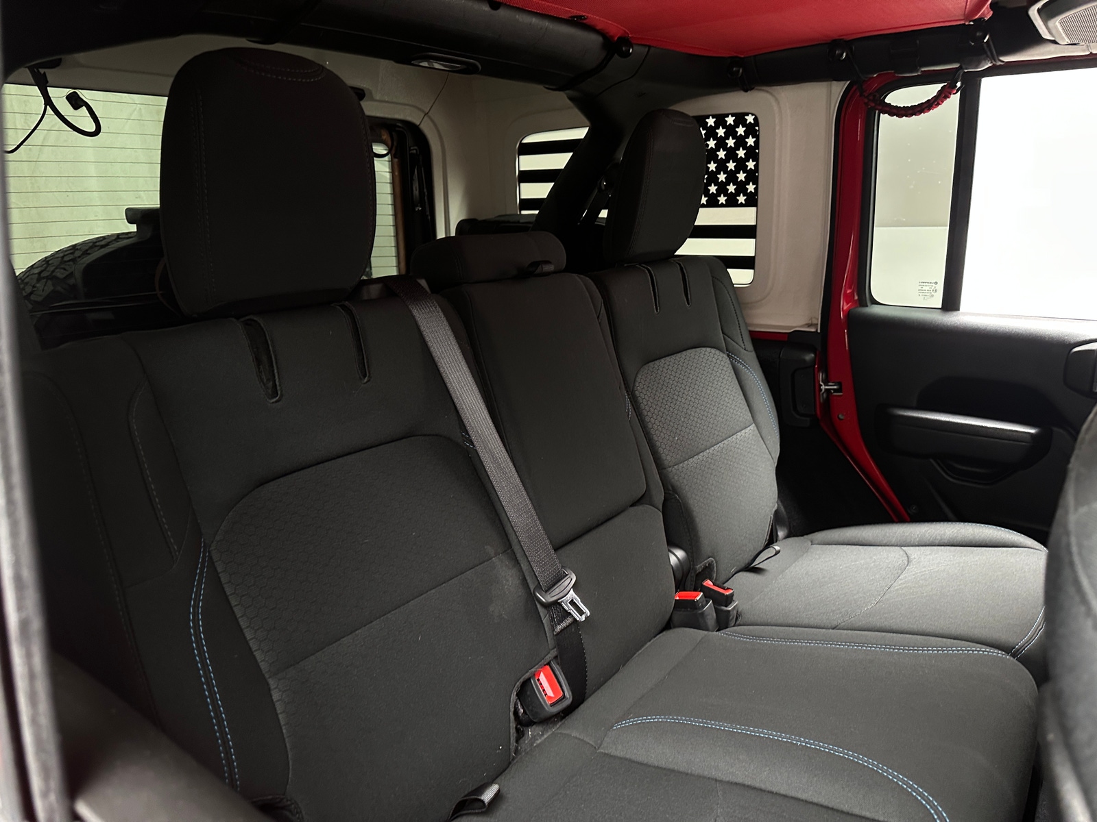 Thumbnail: 2022 Jeep Wrangler - 6