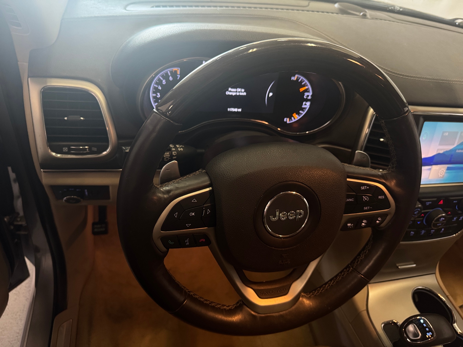 Thumbnail: 2015 Jeep Grand Cherokee - 4
