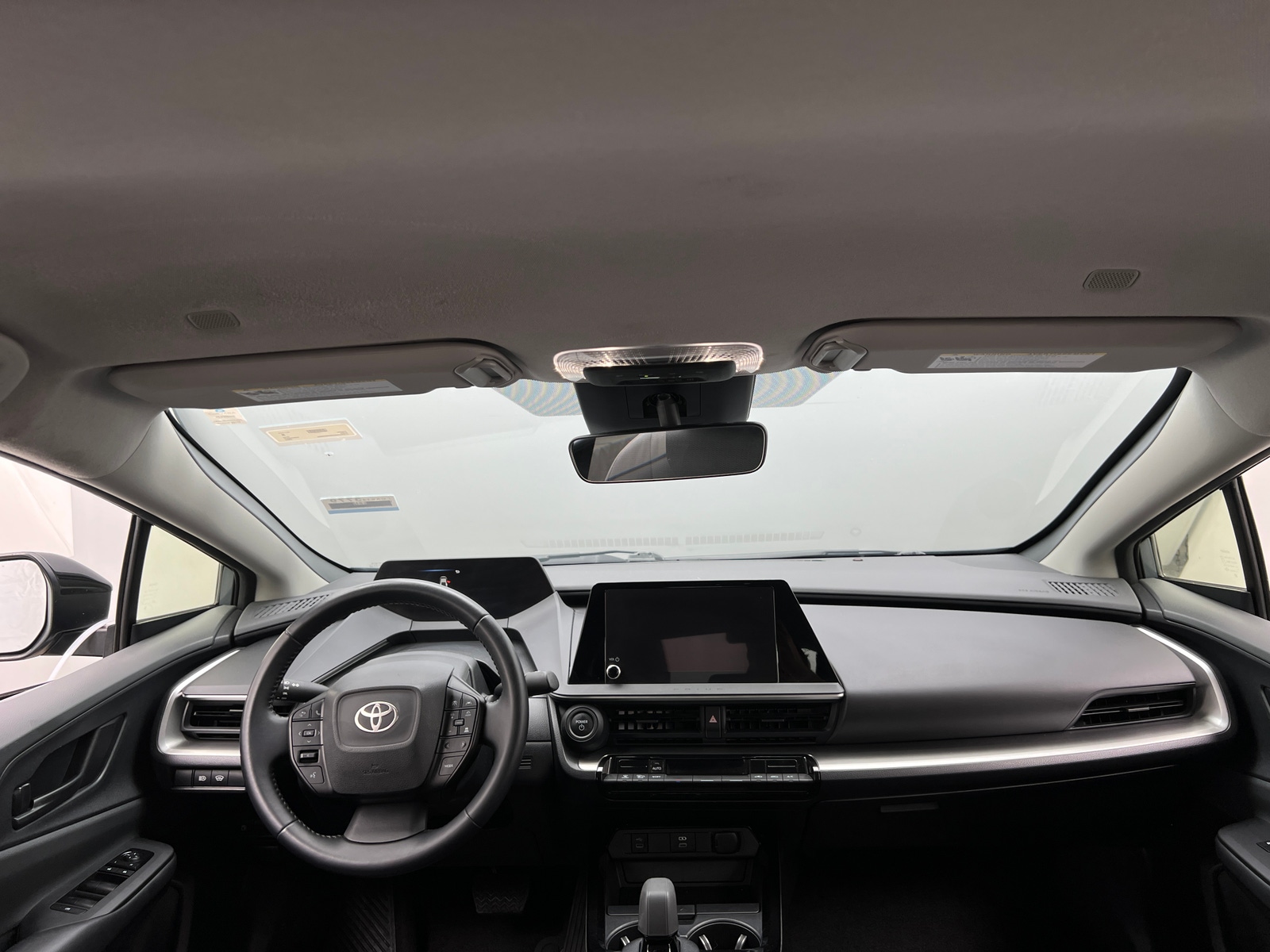 Thumbnail: 2024 Toyota Prius - 3