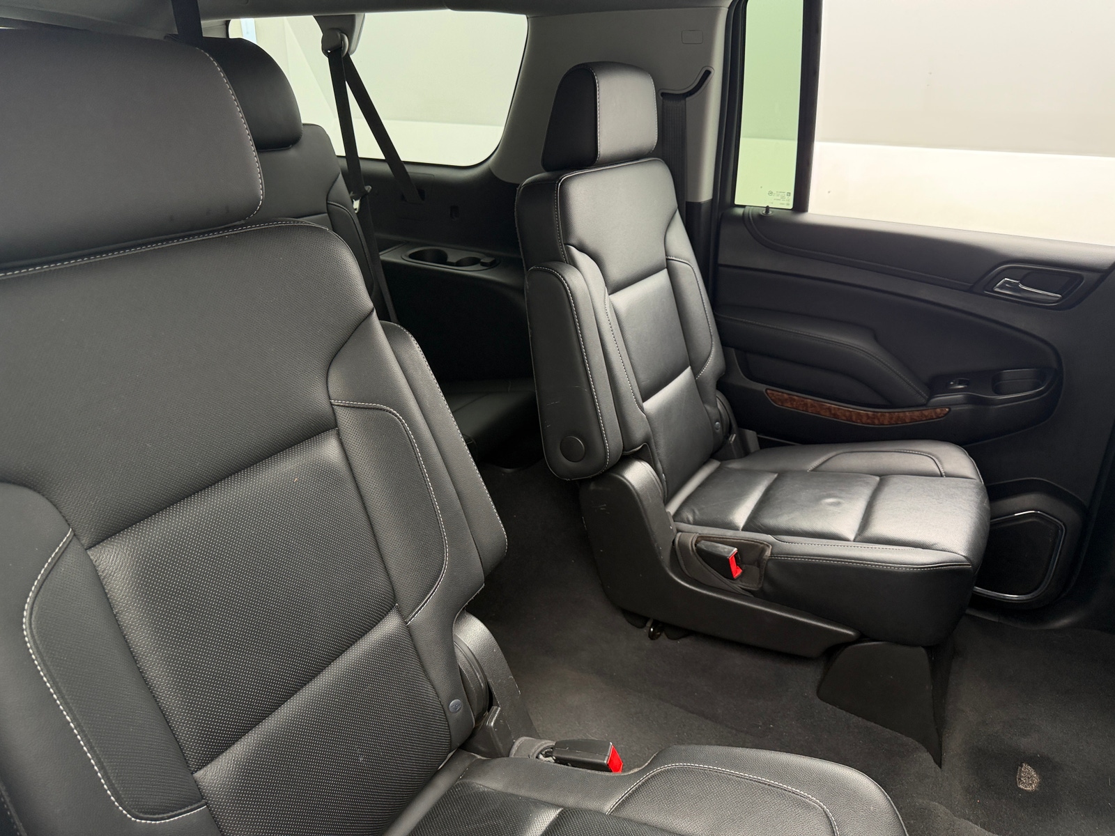 Thumbnail: 2019 Chevrolet Suburban - 5