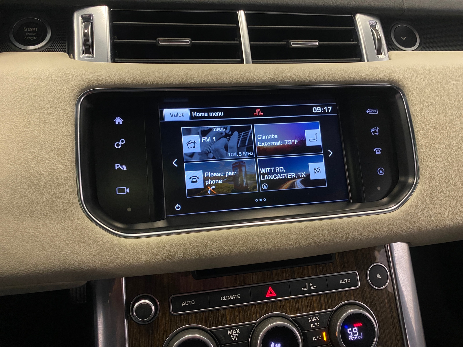 Thumbnail: 2016 Land Rover Range Rover Sport - 3
