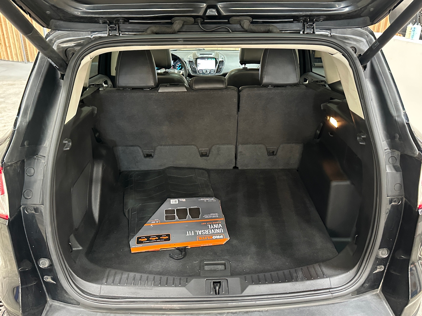 Thumbnail: 2015 Ford Escape - 6